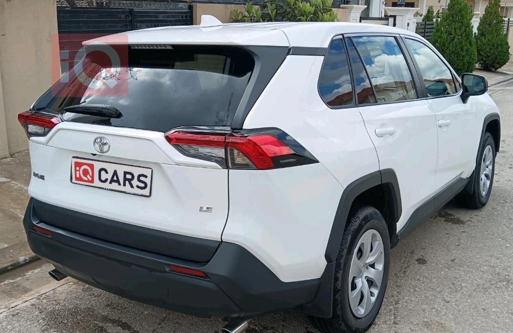 تويوتا راف 4